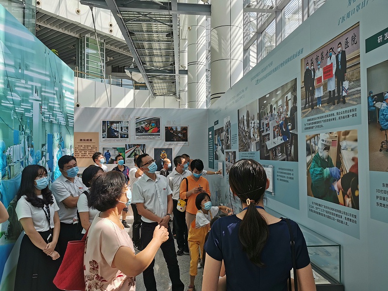 ս���ߡ���ʵ��������������ѵ�֧����ǰ�߿���Ӣ���¾�