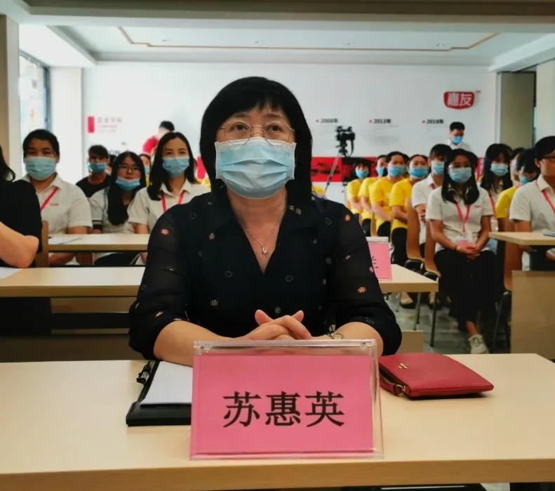 ϲѶ�����㶫���Ѹ�Ů���ϻ���ʽ������ (6)