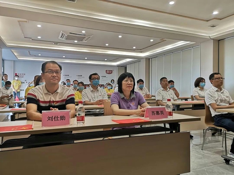 ʯ�����ܹ���������long8һͬԢĿ��ݸ�е�����ϳ���������ʽ��ͬ����û�й�������û�����й���